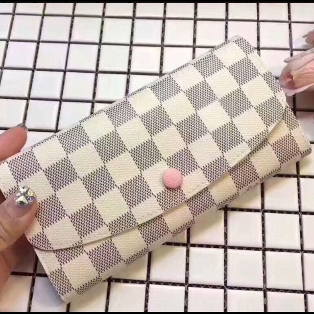 Leather wallet